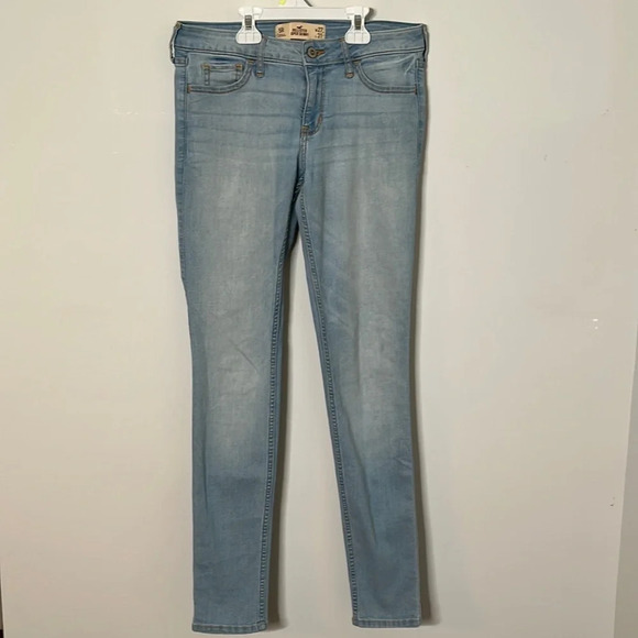 Hollister Super Skinny Light Wash Jeans - Picture 1 of 6